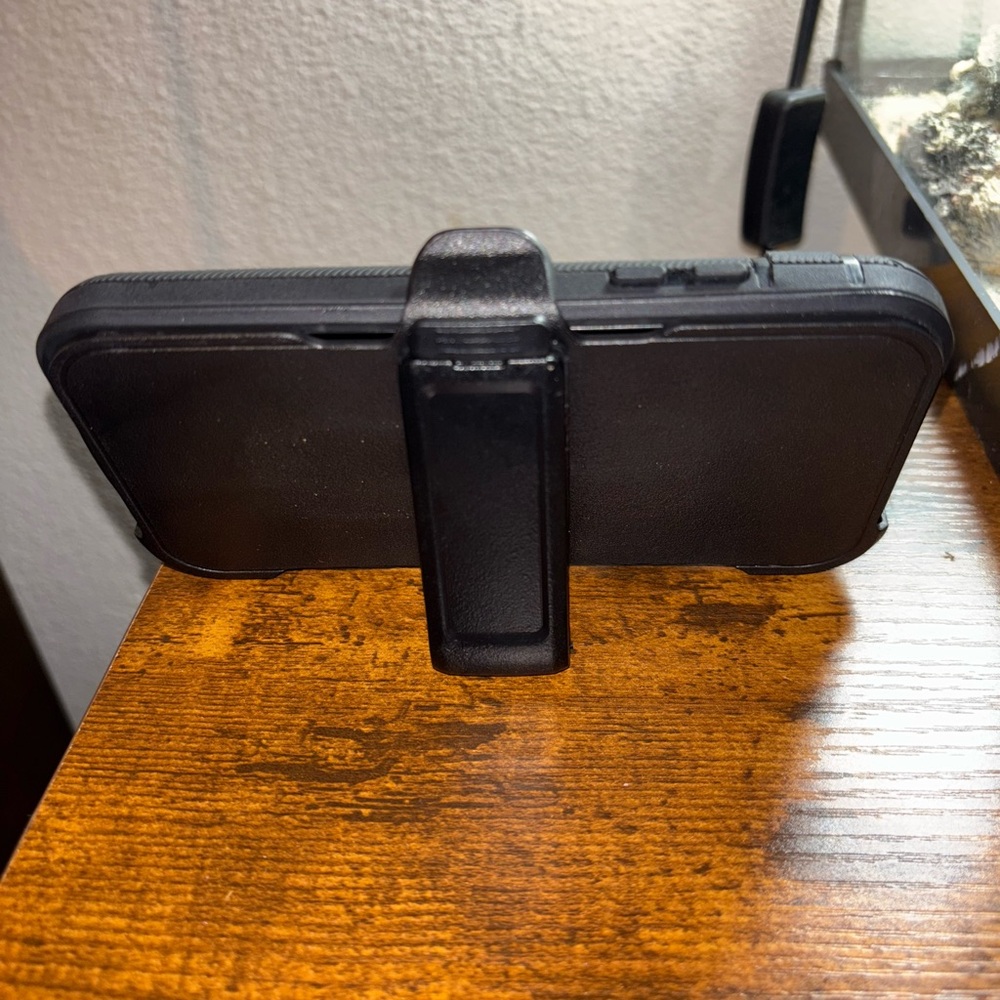 Black Rugged iPhone 11 Case - Picture 4 of 11